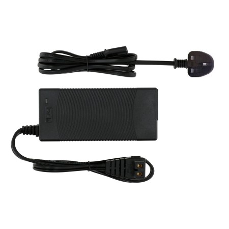 adaptateur uk pour glacière ip65 - mestic Mestic8712757468249