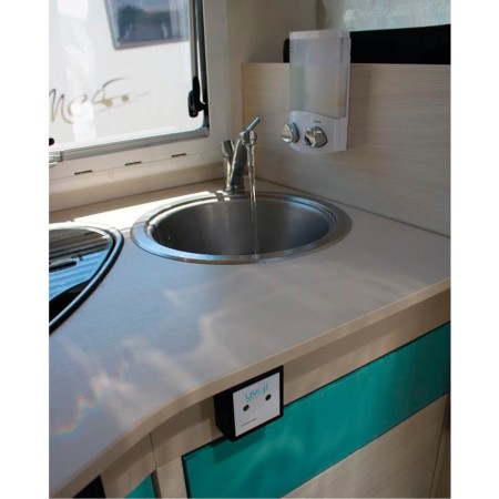 Pack Purificateur d'eau UV-C et charbon actif Oji Pure 16L/min pour camping-car - UVOJI 3683080518428