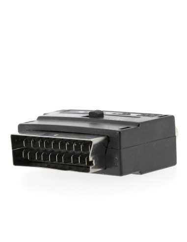 adaptateur peritel / rca 4-din - 5411857347586 - Générique - PD02395